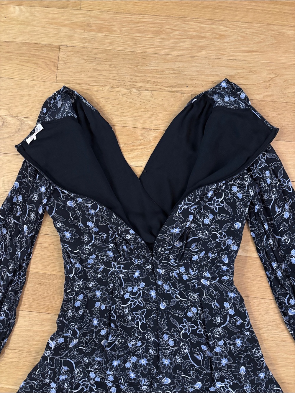 Parker Marengo Silk Blend Floral A-line Dress Medium 8 Long Sleeve Black Blue - Picture 11 of 16